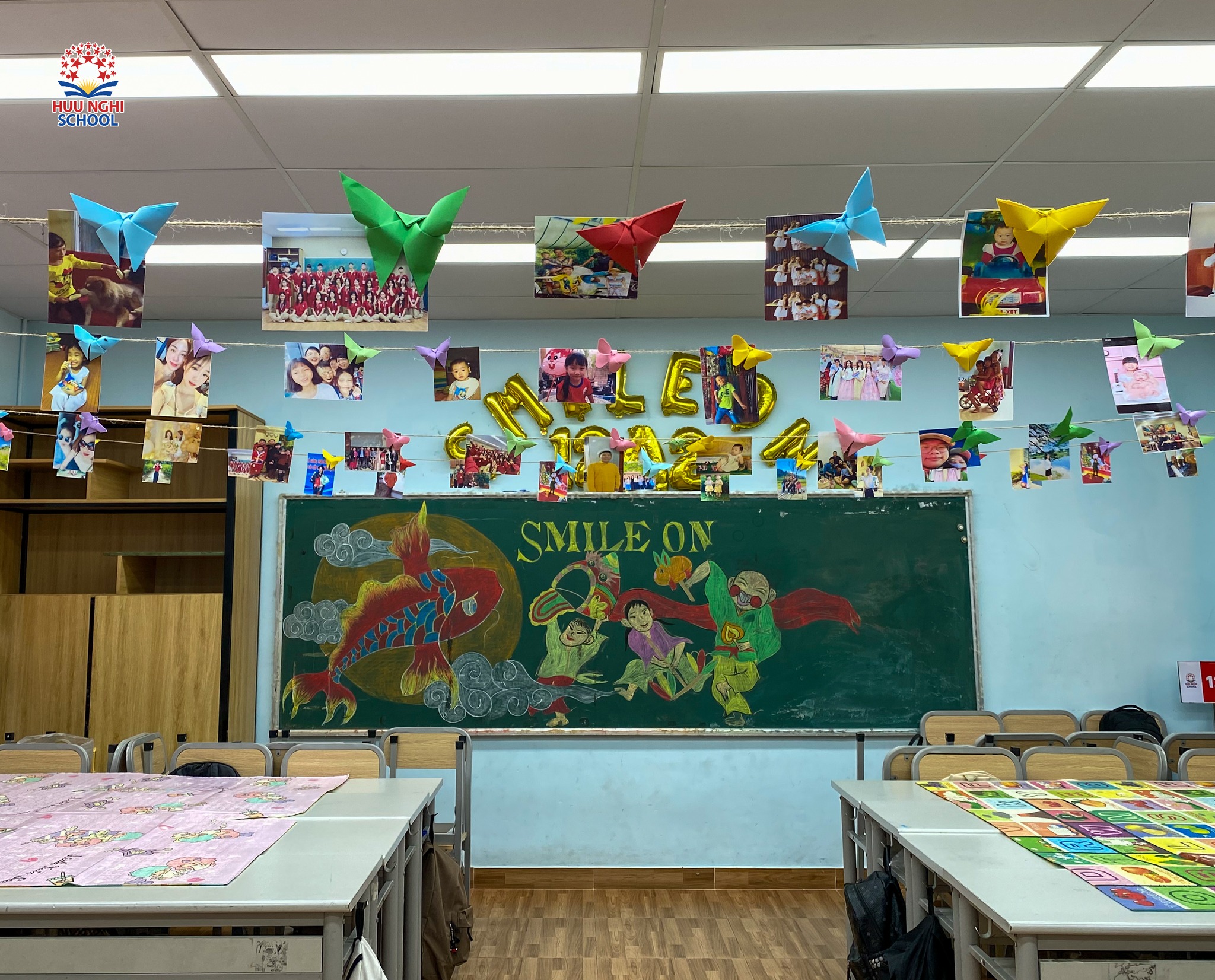 TRIỂN LÃM TRANH ẢNH “SMILE ON” – NỤ CƯỜI LÀ SỨC MẠNH TẠI THPT HỮU NGHỊ QUỐC TẾ
